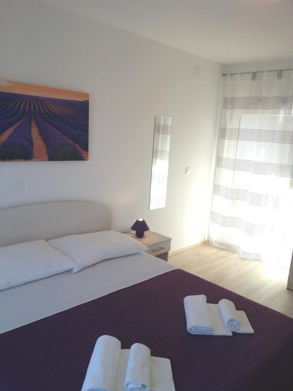 Apartments Levanat Zadar Room photo